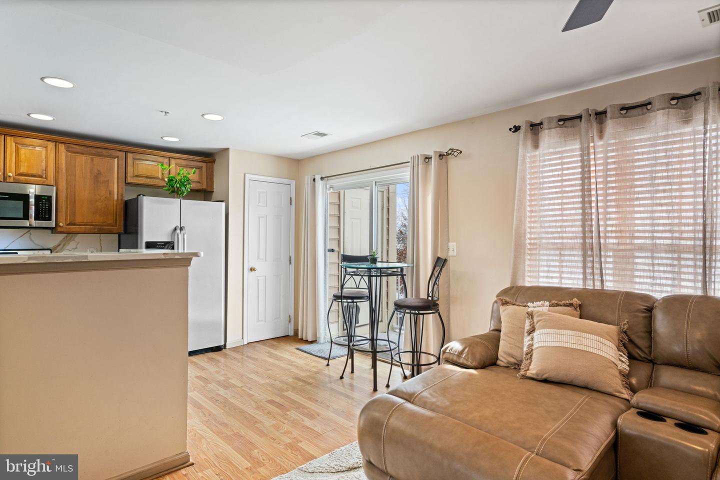 5031 ANCHORSTONE DR #5031, WOODBRIDGE, Virginia 22192, 3 Bedrooms Bedrooms, ,2 BathroomsBathrooms,Residential,For sale,5031 ANCHORSTONE DR #5031,VAPW2111966 MLS # VAPW2111966