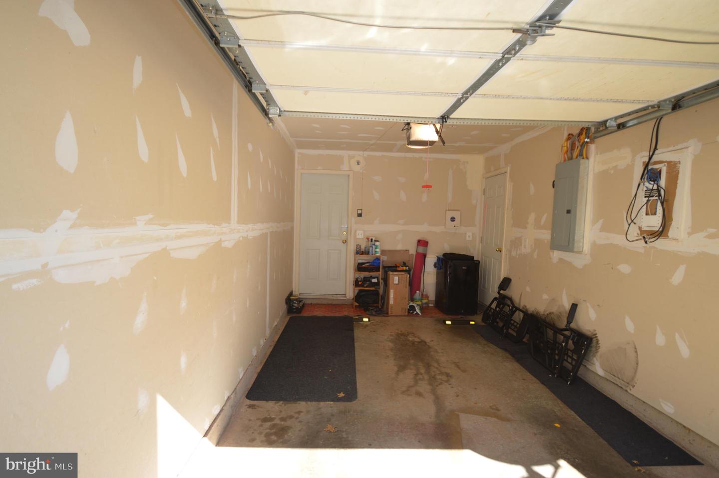 5031 ANCHORSTONE DR #5031, WOODBRIDGE, Virginia 22192, 3 Bedrooms Bedrooms, ,2 BathroomsBathrooms,Residential,For sale,5031 ANCHORSTONE DR #5031,VAPW2111966 MLS # VAPW2111966