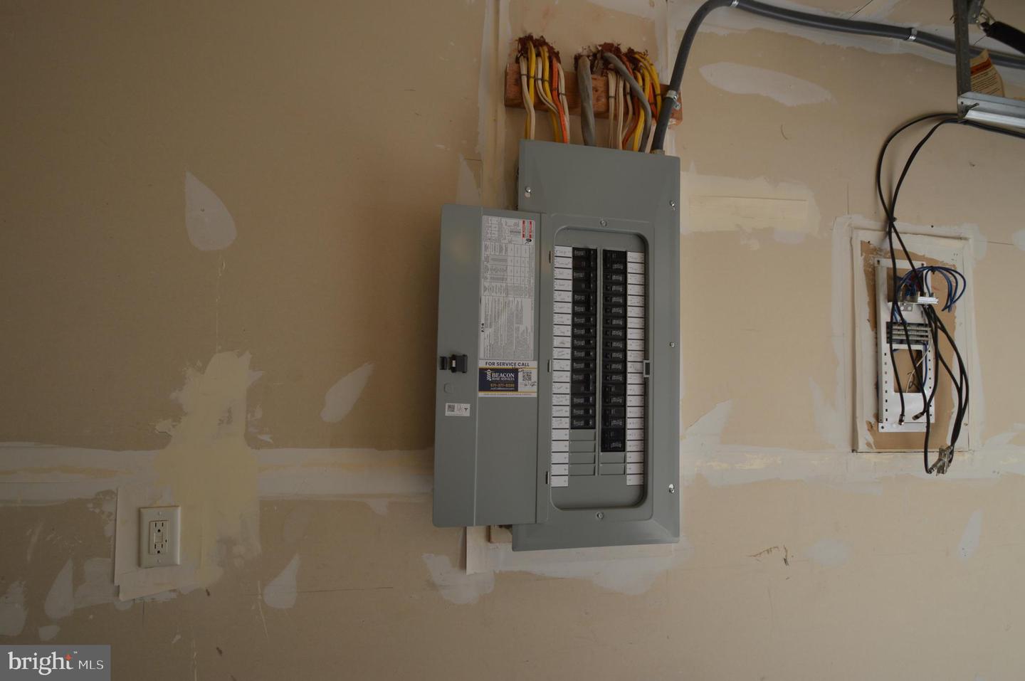 5031 ANCHORSTONE DR #5031, WOODBRIDGE, Virginia 22192, 3 Bedrooms Bedrooms, ,2 BathroomsBathrooms,Residential,For sale,5031 ANCHORSTONE DR #5031,VAPW2111966 MLS # VAPW2111966