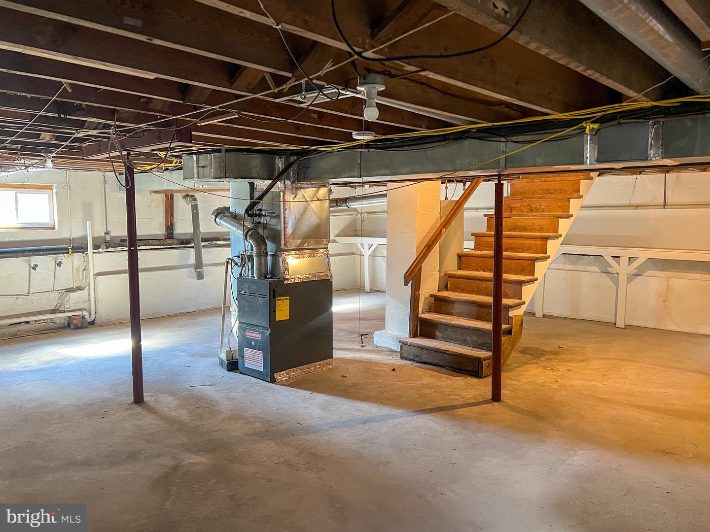 306 N KELLY ST, CULPEPER, Virginia 22701, 3 Bedrooms Bedrooms, 6 Rooms Rooms,1 BathroomBathrooms,Residential,For sale,306 N KELLY ST,VACU2012652 MLS # VACU2012652