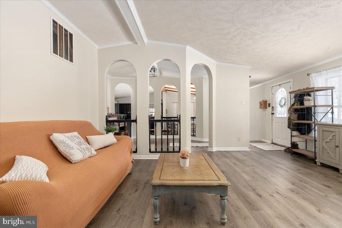 1501 S TIMBER RIDGE RD, CROSS JUNCTION, Virginia 22625, 3 Bedrooms Bedrooms, ,2 BathroomsBathrooms,Residential,For sale,1501 S TIMBER RIDGE RD,VAFV2039566 MLS # VAFV2039566