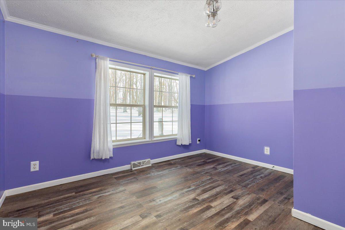 1501 S TIMBER RIDGE RD, CROSS JUNCTION, Virginia 22625, 3 Bedrooms Bedrooms, ,2 BathroomsBathrooms,Residential,For sale,1501 S TIMBER RIDGE RD,VAFV2039566 MLS # VAFV2039566