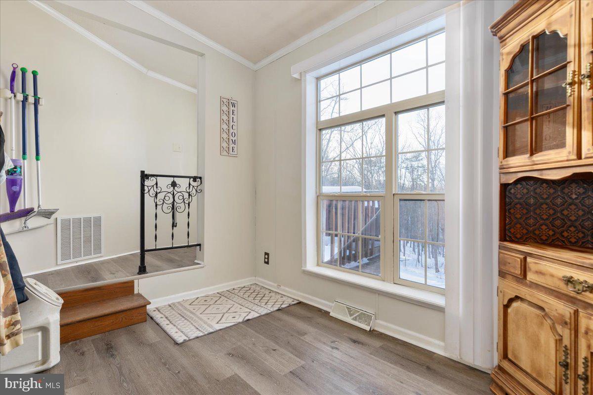 1501 S TIMBER RIDGE RD, CROSS JUNCTION, Virginia 22625, 3 Bedrooms Bedrooms, ,2 BathroomsBathrooms,Residential,For sale,1501 S TIMBER RIDGE RD,VAFV2039566 MLS # VAFV2039566