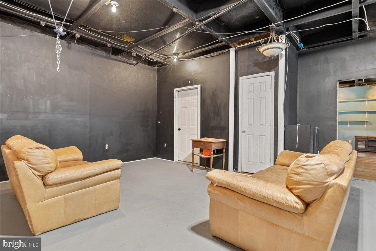 1501 S TIMBER RIDGE RD, CROSS JUNCTION, Virginia 22625, 3 Bedrooms Bedrooms, ,2 BathroomsBathrooms,Residential,For sale,1501 S TIMBER RIDGE RD,VAFV2039566 MLS # VAFV2039566