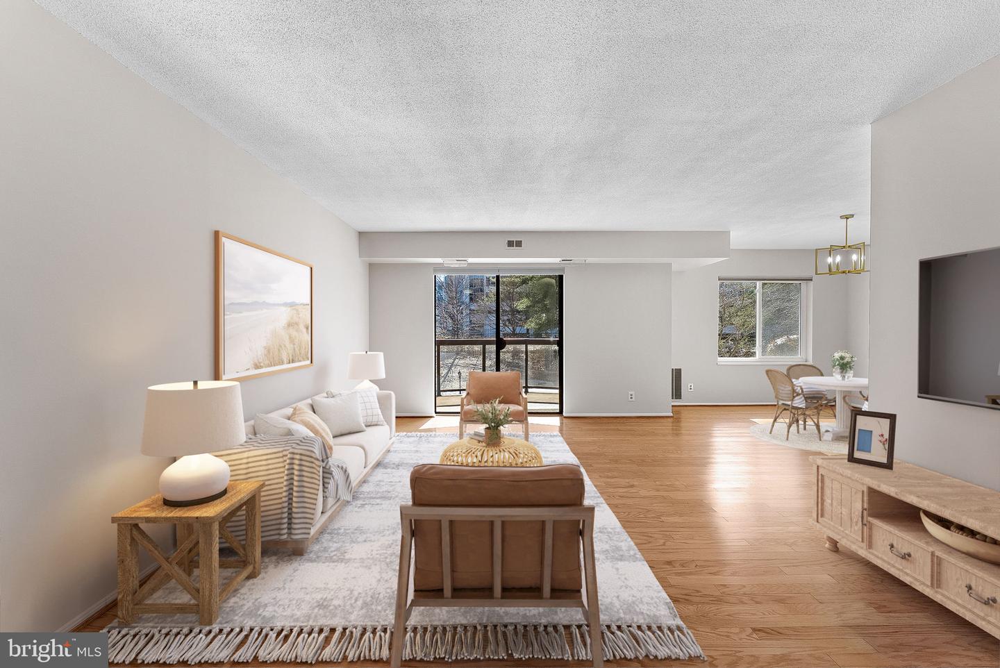 8340 GREENSBORO DR #118, MCLEAN, Virginia 22102, 1 Bedroom Bedrooms, ,1 BathroomBathrooms,Residential,For sale,8340 GREENSBORO DR #118,VAFX2291602 MLS # VAFX2291602