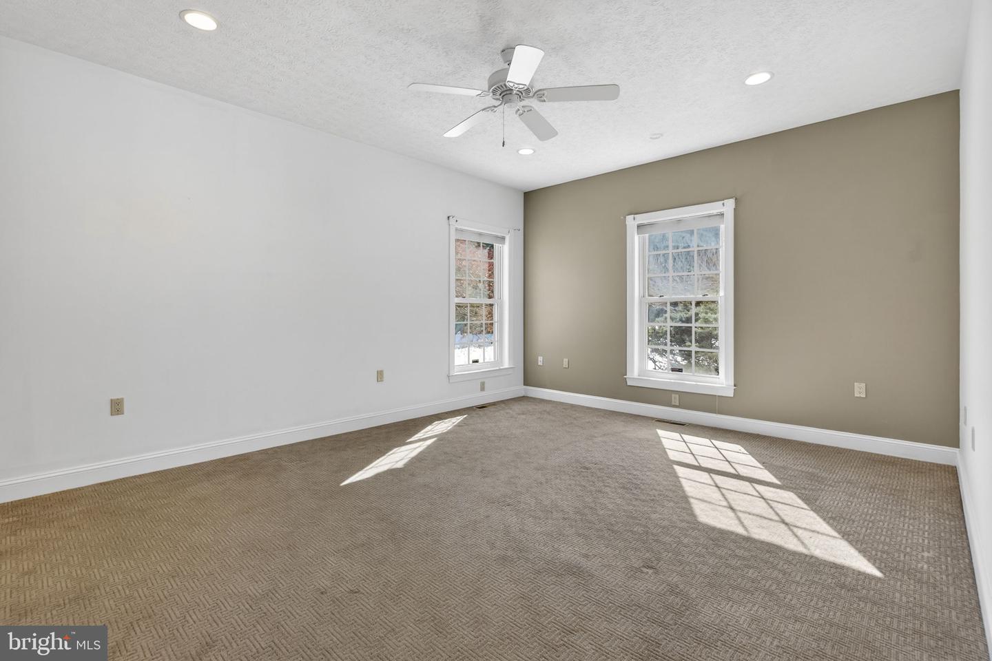 256 CLIFFSIDE DR, EDINBURG, Virginia 22824, 5 Bedrooms Bedrooms, 11 Rooms Rooms,5 BathroomsBathrooms,Residential,For sale,256 CLIFFSIDE DR,VASH2013636 MLS # VASH2013636 256 CLIFFSIDE DR, EDINBURG, Virginia 22824, 5 Bedrooms Bedrooms, 11 Rooms Rooms,5 BathroomsBathrooms,Residential,For sale,256 CLIFFSIDE DR,VASH2013636 MLS # VASH2013636