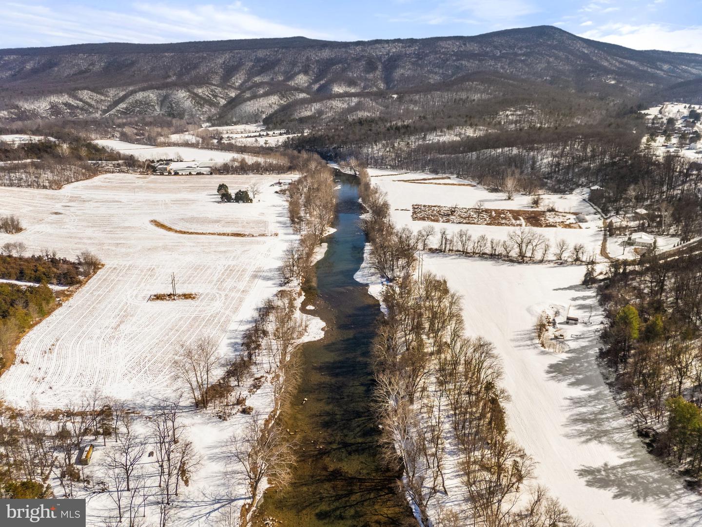 256 CLIFFSIDE DR, EDINBURG, Virginia 22824, 5 Bedrooms Bedrooms, 11 Rooms Rooms,5 BathroomsBathrooms,Residential,For sale,256 CLIFFSIDE DR,VASH2013636 MLS # VASH2013636 256 CLIFFSIDE DR, EDINBURG, Virginia 22824, 5 Bedrooms Bedrooms, 11 Rooms Rooms,5 BathroomsBathrooms,Residential,For sale,256 CLIFFSIDE DR,VASH2013636 MLS # VASH2013636