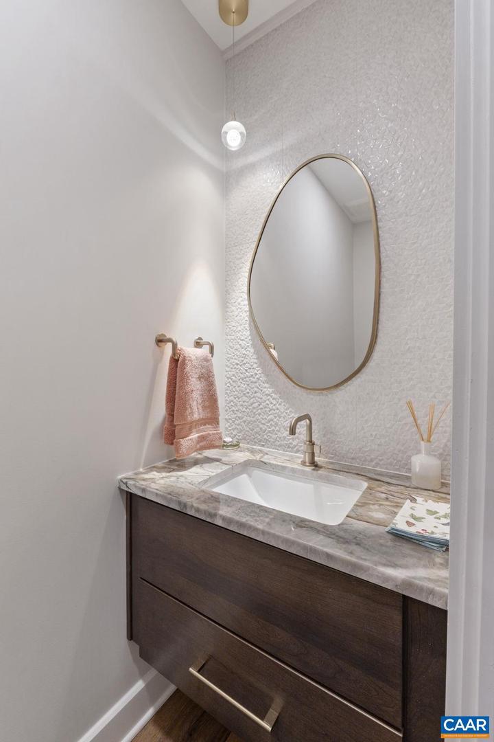 2019 FAIRHILL MOUNTAIN VIEW, CHARLOTTESVILLE, Virginia 22903, 5 Bedrooms Bedrooms, ,5 BathroomsBathrooms,Residential,For sale,2019 FAIRHILL MOUNTAIN VIEW,673521 MLS # 673521