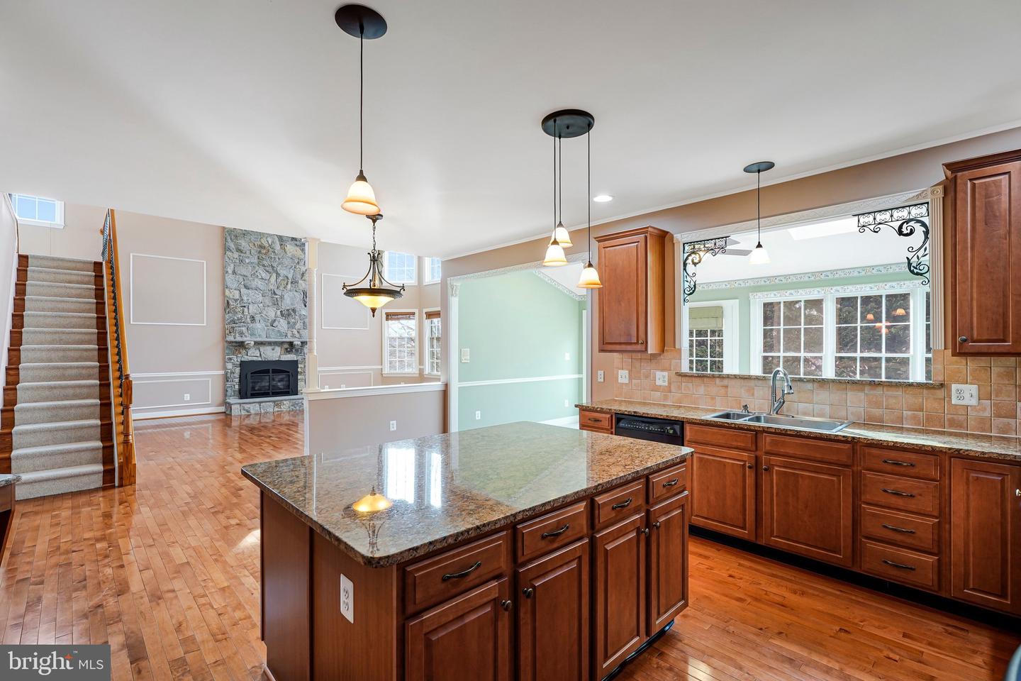 17485 WHITE GATE PL, LEESBURG, Virginia 20175, 5 Bedrooms Bedrooms, ,4 BathroomsBathrooms,Residential,For sale,17485 WHITE GATE PL,VALO2116432 MLS # VALO2116432