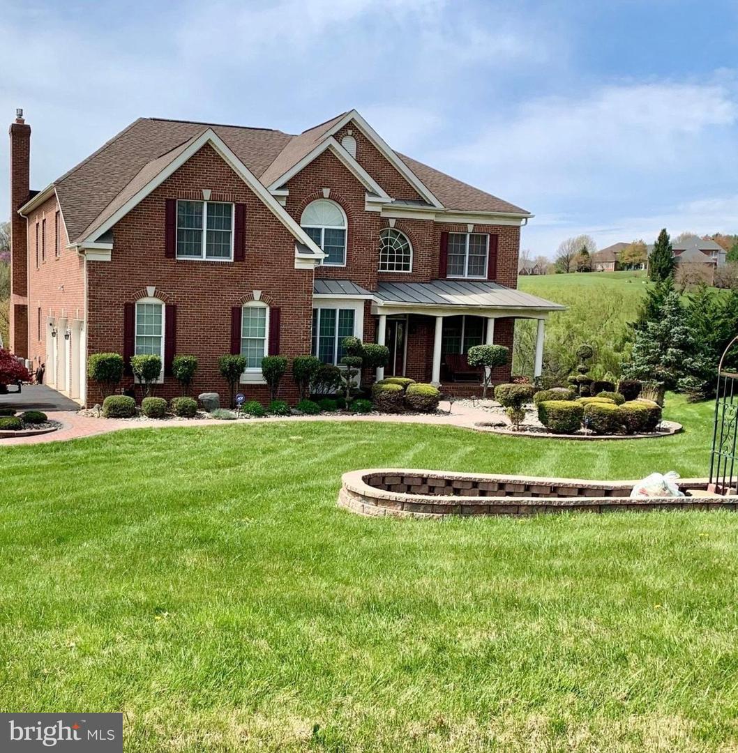 17485 WHITE GATE PL, LEESBURG, Virginia 20175, 5 Bedrooms Bedrooms, ,4 BathroomsBathrooms,Residential,For sale,17485 WHITE GATE PL,VALO2116432 MLS # VALO2116432