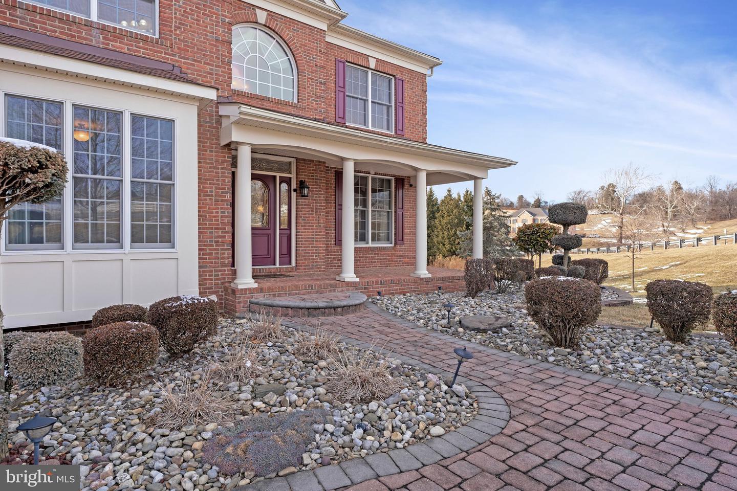 17485 WHITE GATE PL, LEESBURG, Virginia 20175, 5 Bedrooms Bedrooms, ,4 BathroomsBathrooms,Residential,For sale,17485 WHITE GATE PL,VALO2116432 MLS # VALO2116432