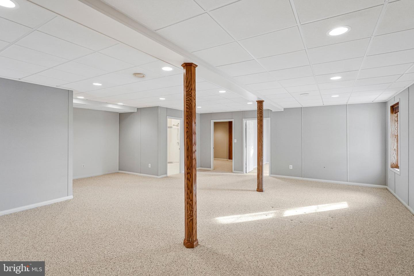 17485 WHITE GATE PL, LEESBURG, Virginia 20175, 5 Bedrooms Bedrooms, ,4 BathroomsBathrooms,Residential,For sale,17485 WHITE GATE PL,VALO2116432 MLS # VALO2116432