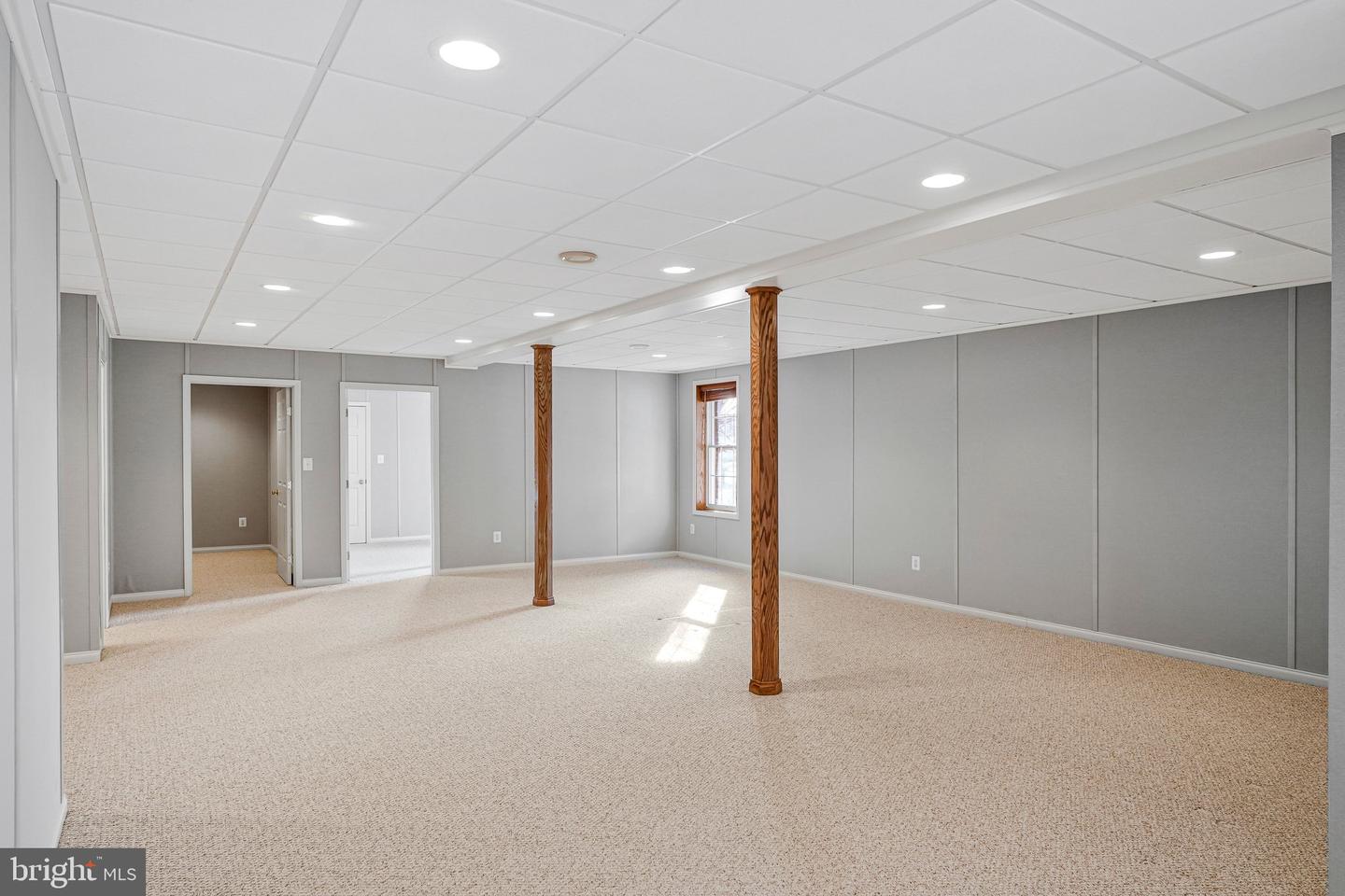 17485 WHITE GATE PL, LEESBURG, Virginia 20175, 5 Bedrooms Bedrooms, ,4 BathroomsBathrooms,Residential,For sale,17485 WHITE GATE PL,VALO2116432 MLS # VALO2116432