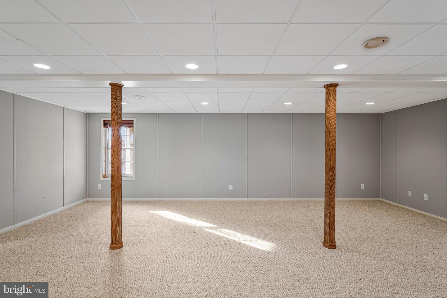 17485 WHITE GATE PL, LEESBURG, Virginia 20175, 5 Bedrooms Bedrooms, ,4 BathroomsBathrooms,Residential,For sale,17485 WHITE GATE PL,VALO2116432 MLS # VALO2116432