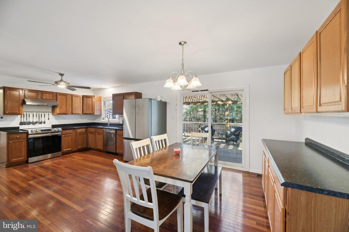 736 ANNAPOLIS DR, RUTHER GLEN, Virginia 22546, 4 Bedrooms Bedrooms, ,3 BathroomsBathrooms,Residential,For sale,736 ANNAPOLIS DR,VACV2009570 MLS # VACV2009570