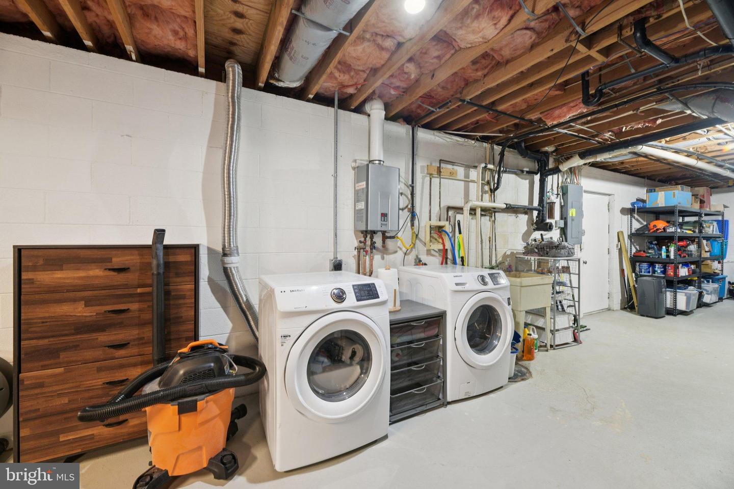 736 ANNAPOLIS DR, RUTHER GLEN, Virginia 22546, 4 Bedrooms Bedrooms, ,3 BathroomsBathrooms,Residential,For sale,736 ANNAPOLIS DR,VACV2009570 MLS # VACV2009570