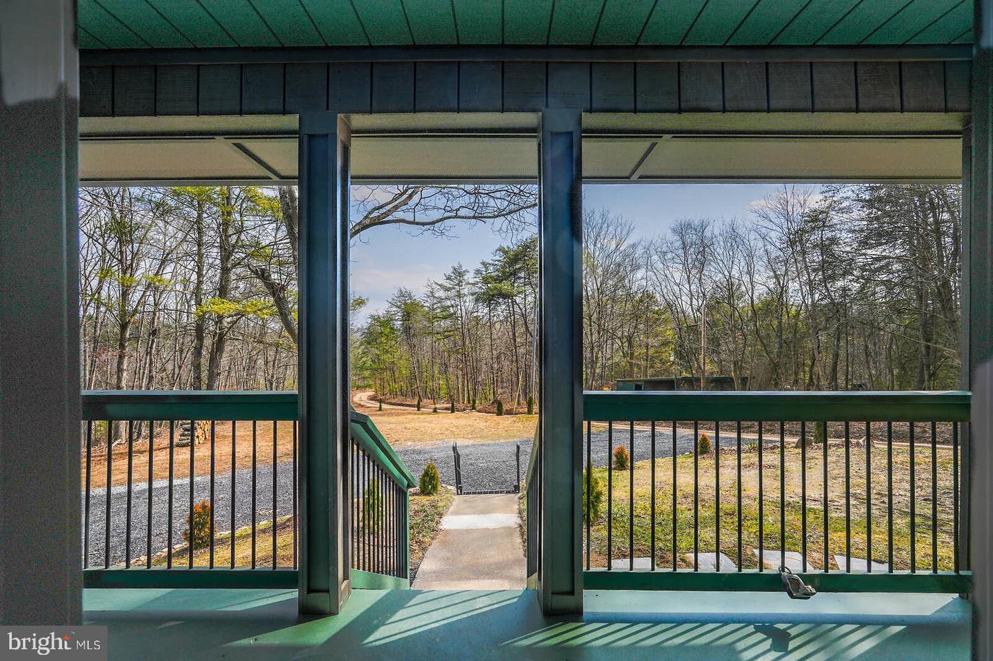 598 INDIAN RUN LN, STRASBURG, Virginia 22657, 4 Bedrooms Bedrooms, ,3 BathroomsBathrooms,Residential,For sale,598 INDIAN RUN LN,VASH2013650 MLS # VASH2013650 598 INDIAN RUN LN, STRASBURG, Virginia 22657, 4 Bedrooms Bedrooms, ,3 BathroomsBathrooms,Residential,For sale,598 INDIAN RUN LN,VASH2013650 MLS # VASH2013650