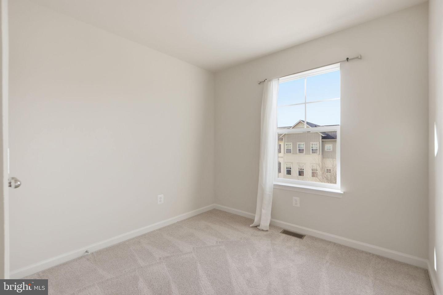 113 ROTUNDA DR, STEPHENSON, Virginia 22656, 3 Bedrooms Bedrooms, ,2 BathroomsBathrooms,Residential,For sale,113 ROTUNDA DR,VAFV2039730 MLS # VAFV2039730