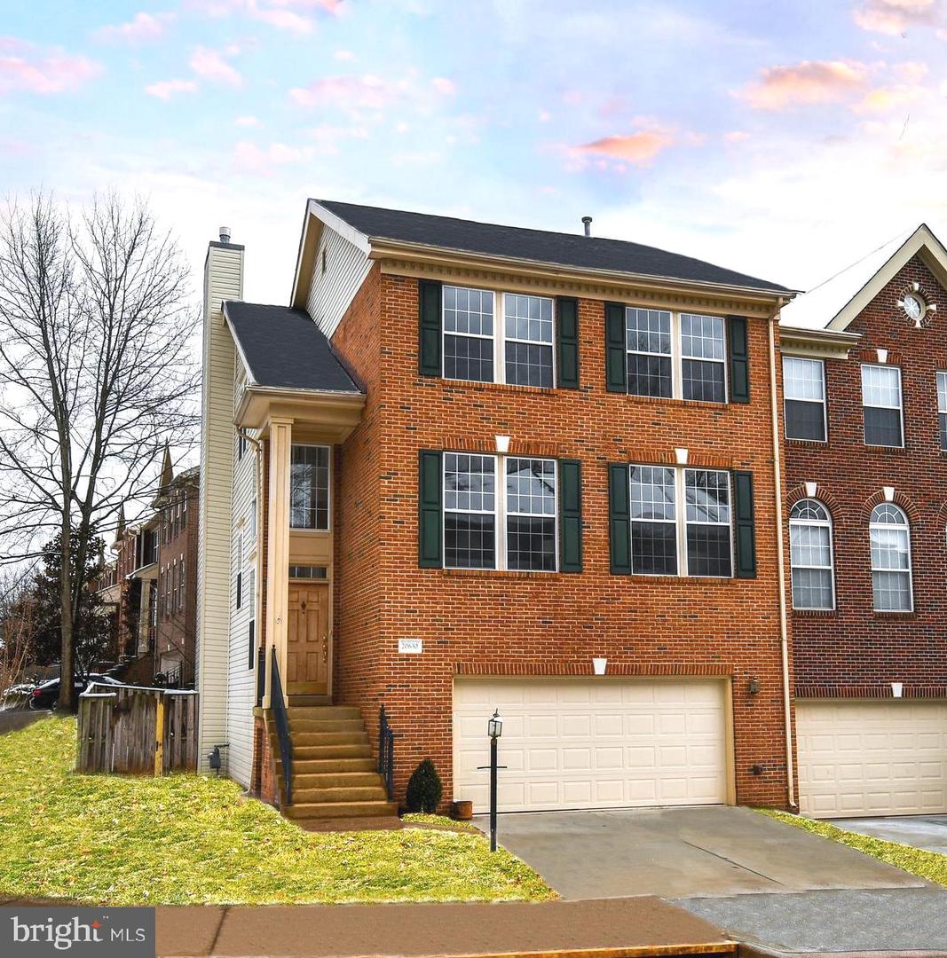 20630 MUDDY HARBOUR SQ, STERLING, Virginia 20165, 3 Bedrooms Bedrooms, ,3 BathroomsBathrooms,Residential,For sale,20630 MUDDY HARBOUR SQ,VALO2116414 MLS # VALO2116414