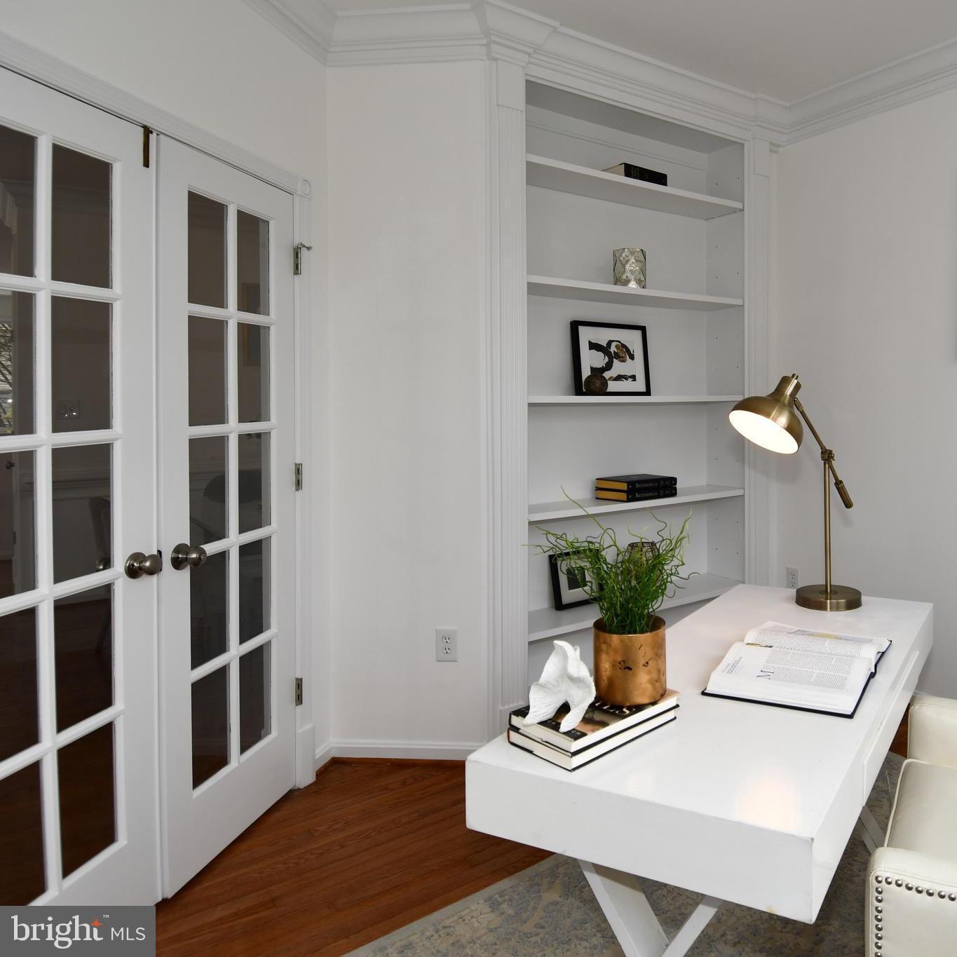 20630 MUDDY HARBOUR SQ, STERLING, Virginia 20165, 3 Bedrooms Bedrooms, ,3 BathroomsBathrooms,Residential,For sale,20630 MUDDY HARBOUR SQ,VALO2116414 MLS # VALO2116414