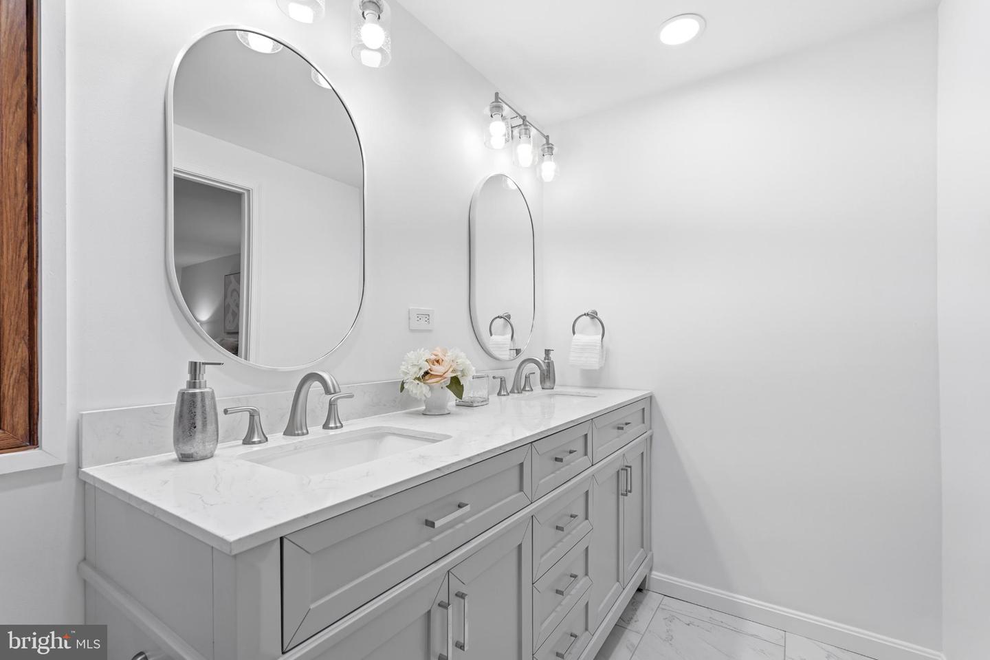 4001 FEATHERSTONE PL, ALEXANDRIA, Virginia 22304, 4 Bedrooms Bedrooms, 7 Rooms Rooms,2 BathroomsBathrooms,Residential,For sale,4001 FEATHERSTONE PL,VAAX2054364 MLS # VAAX2054364 4001 FEATHERSTONE PL, ALEXANDRIA, Virginia 22304, 4 Bedrooms Bedrooms, 7 Rooms Rooms,2 BathroomsBathrooms,Residential,For sale,4001 FEATHERSTONE PL,VAAX2054364 MLS # VAAX2054364