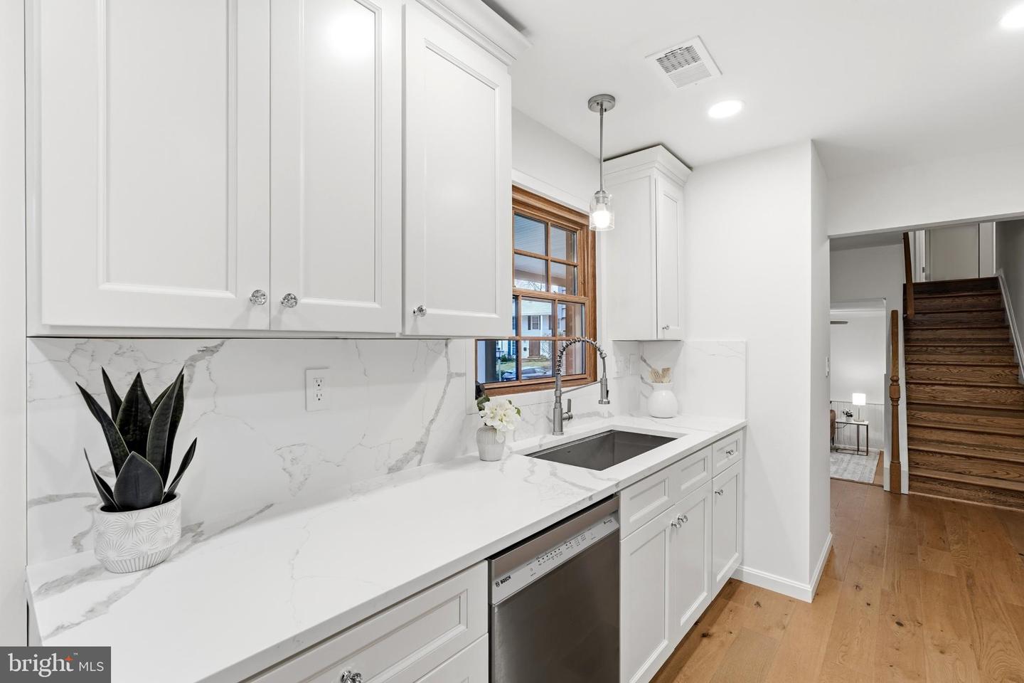 4001 FEATHERSTONE PL, ALEXANDRIA, Virginia 22304, 4 Bedrooms Bedrooms, 7 Rooms Rooms,2 BathroomsBathrooms,Residential,For sale,4001 FEATHERSTONE PL,VAAX2054364 MLS # VAAX2054364 4001 FEATHERSTONE PL, ALEXANDRIA, Virginia 22304, 4 Bedrooms Bedrooms, 7 Rooms Rooms,2 BathroomsBathrooms,Residential,For sale,4001 FEATHERSTONE PL,VAAX2054364 MLS # VAAX2054364