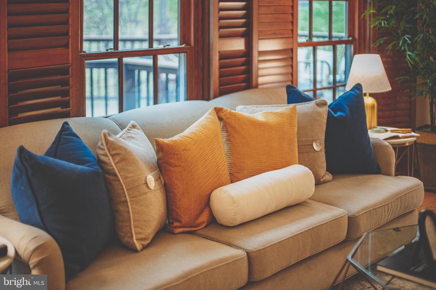 4001 FEATHERSTONE PL, ALEXANDRIA, Virginia 22304, 4 Bedrooms Bedrooms, 7 Rooms Rooms,2 BathroomsBathrooms,Residential,For sale,4001 FEATHERSTONE PL,VAAX2054364 MLS # VAAX2054364 4001 FEATHERSTONE PL, ALEXANDRIA, Virginia 22304, 4 Bedrooms Bedrooms, 7 Rooms Rooms,2 BathroomsBathrooms,Residential,For sale,4001 FEATHERSTONE PL,VAAX2054364 MLS # VAAX2054364