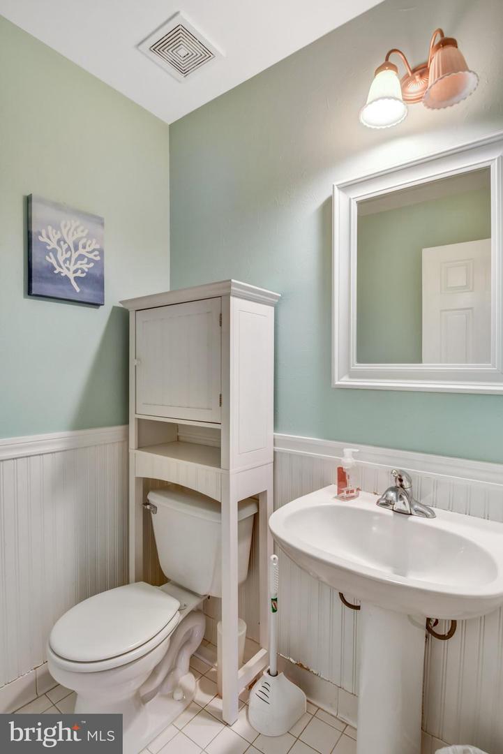 20483 HAZLETON WAY, ASHBURN, Virginia 20147, 4 Bedrooms Bedrooms, ,3 BathroomsBathrooms,Residential,For sale,20483 HAZLETON WAY,VALO2116420 MLS # VALO2116420