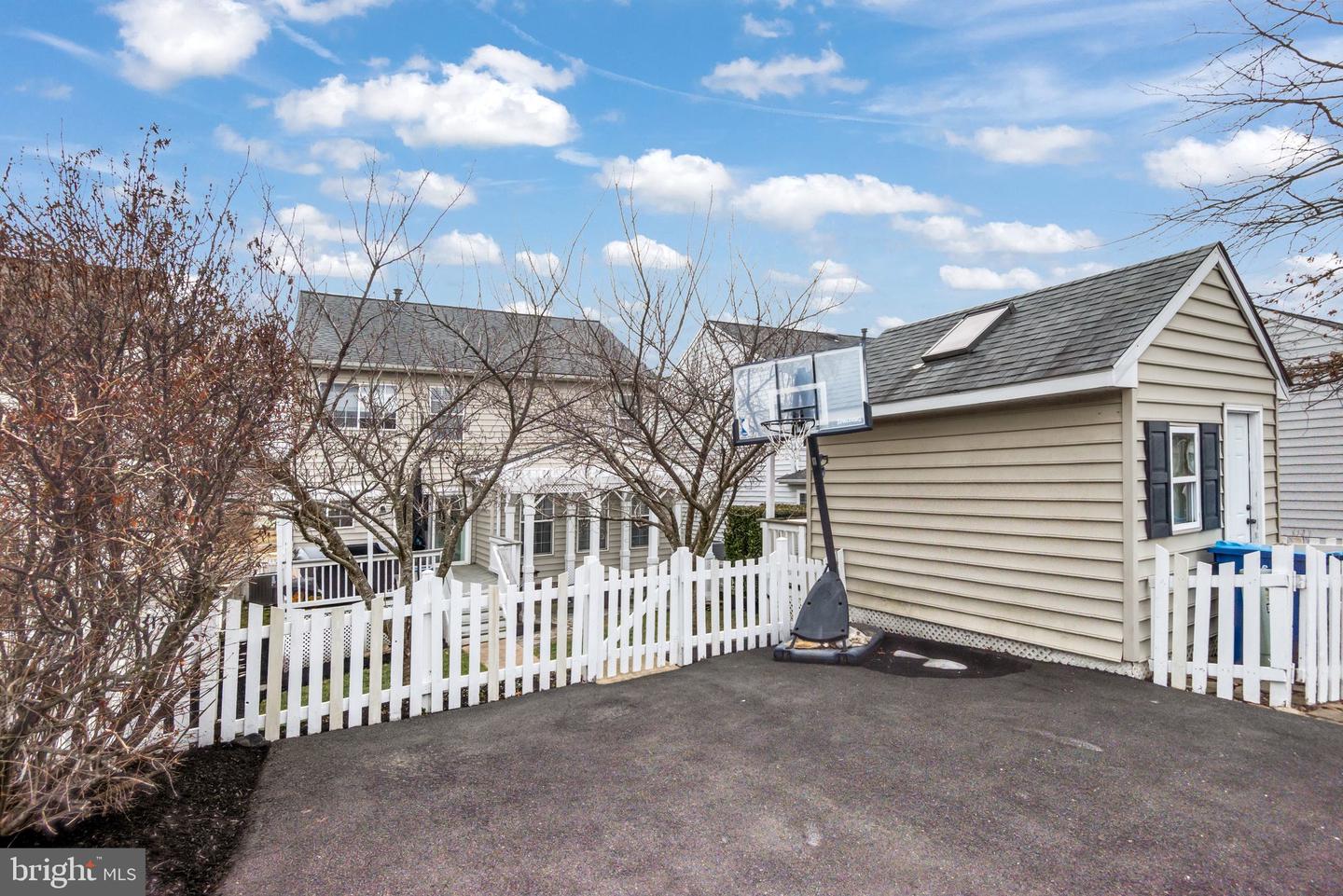 20483 HAZLETON WAY, ASHBURN, Virginia 20147, 4 Bedrooms Bedrooms, ,3 BathroomsBathrooms,Residential,For sale,20483 HAZLETON WAY,VALO2116420 MLS # VALO2116420