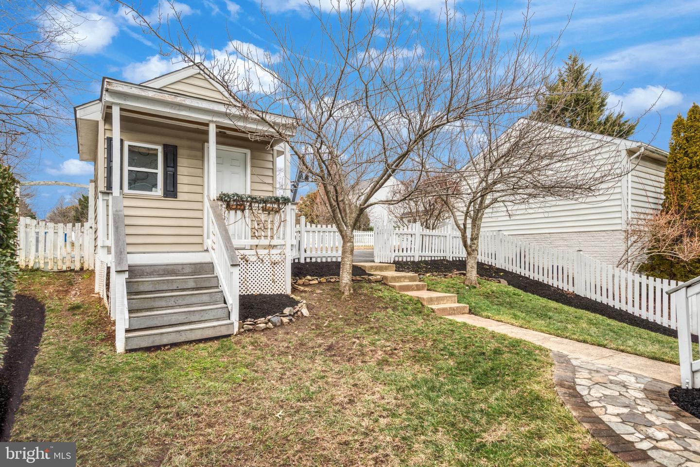 20483 HAZLETON WAY, ASHBURN, Virginia 20147, 4 Bedrooms Bedrooms, ,3 BathroomsBathrooms,Residential,For sale,20483 HAZLETON WAY,VALO2116420 MLS # VALO2116420