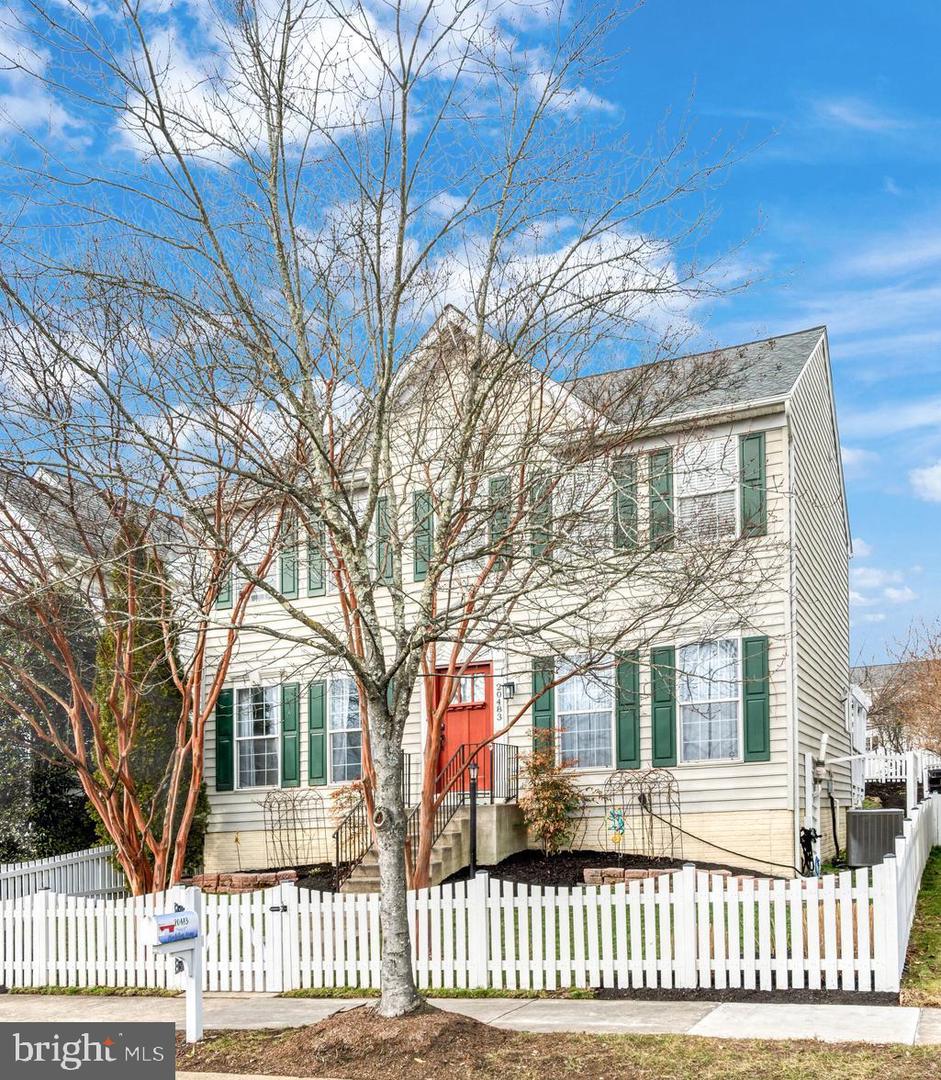 20483 HAZLETON WAY, ASHBURN, Virginia 20147, 4 Bedrooms Bedrooms, ,3 BathroomsBathrooms,Residential,For sale,20483 HAZLETON WAY,VALO2116420 MLS # VALO2116420