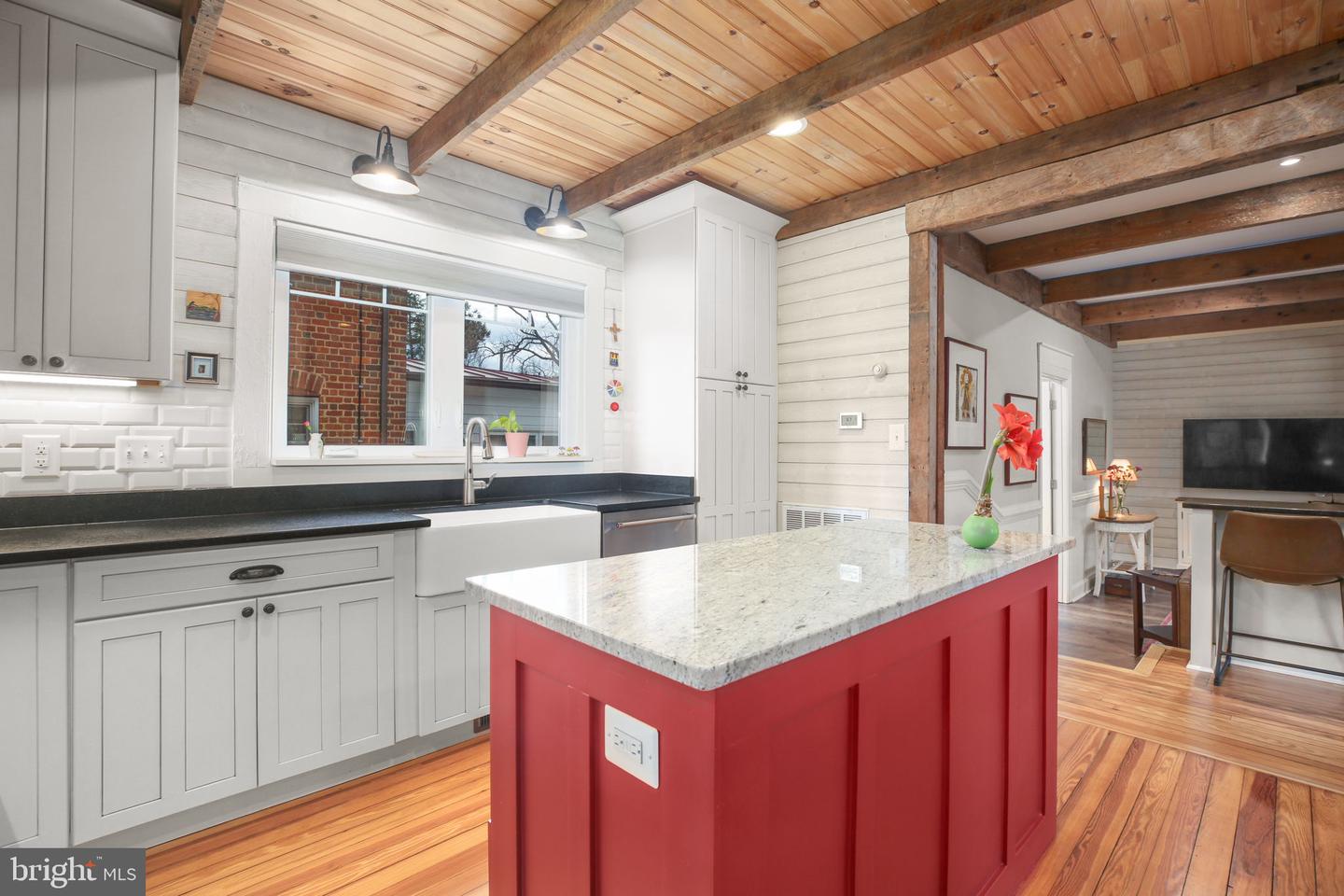 1209 LITTLEPAGE STREET, FREDERICKSBURG, Virginia 22401, 5 Bedrooms Bedrooms, ,3 BathroomsBathrooms,Residential,For sale,1209 LITTLEPAGE STREET,VAFB2009692 MLS # VAFB2009692