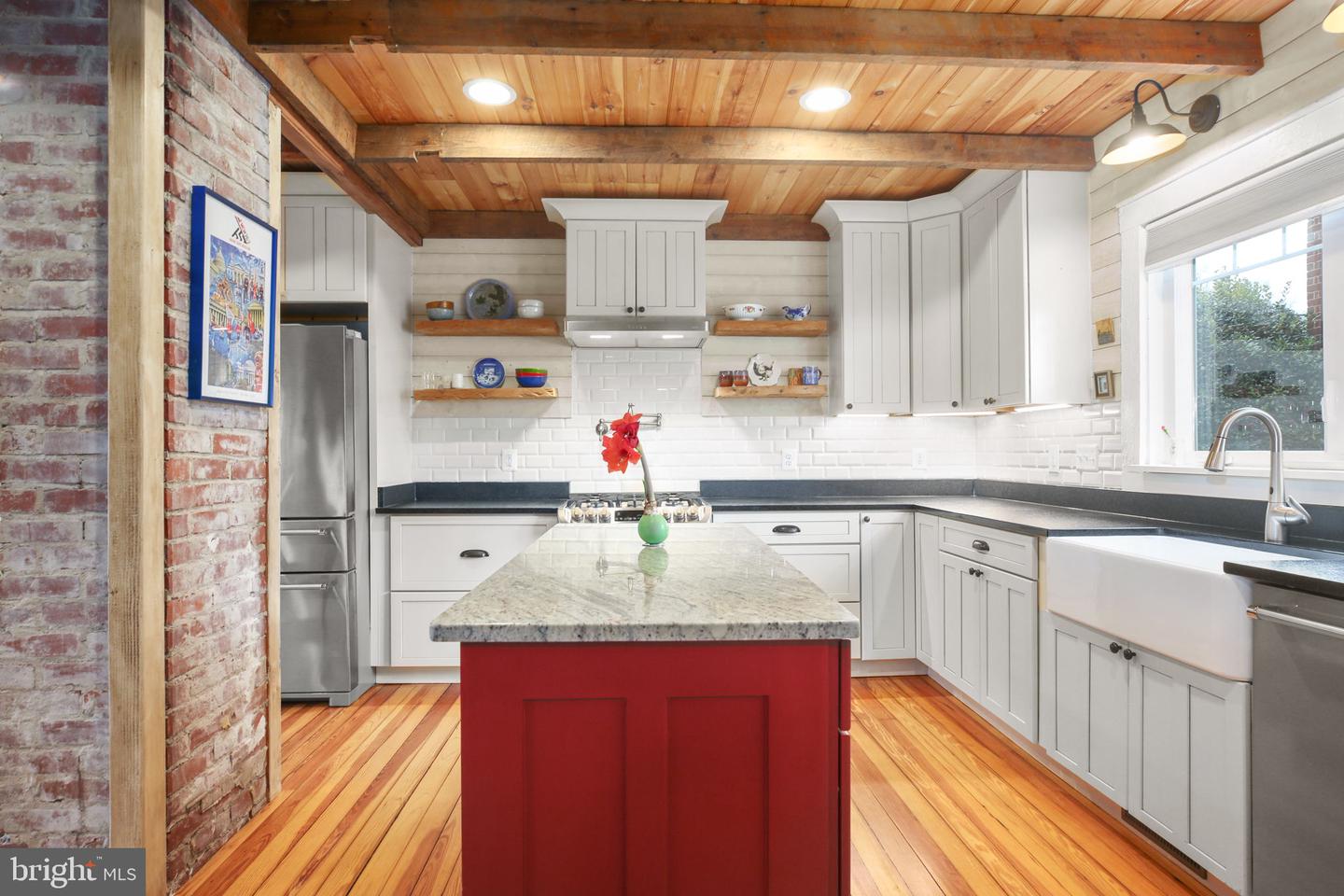 1209 LITTLEPAGE STREET, FREDERICKSBURG, Virginia 22401, 5 Bedrooms Bedrooms, ,3 BathroomsBathrooms,Residential,For sale,1209 LITTLEPAGE STREET,VAFB2009692 MLS # VAFB2009692