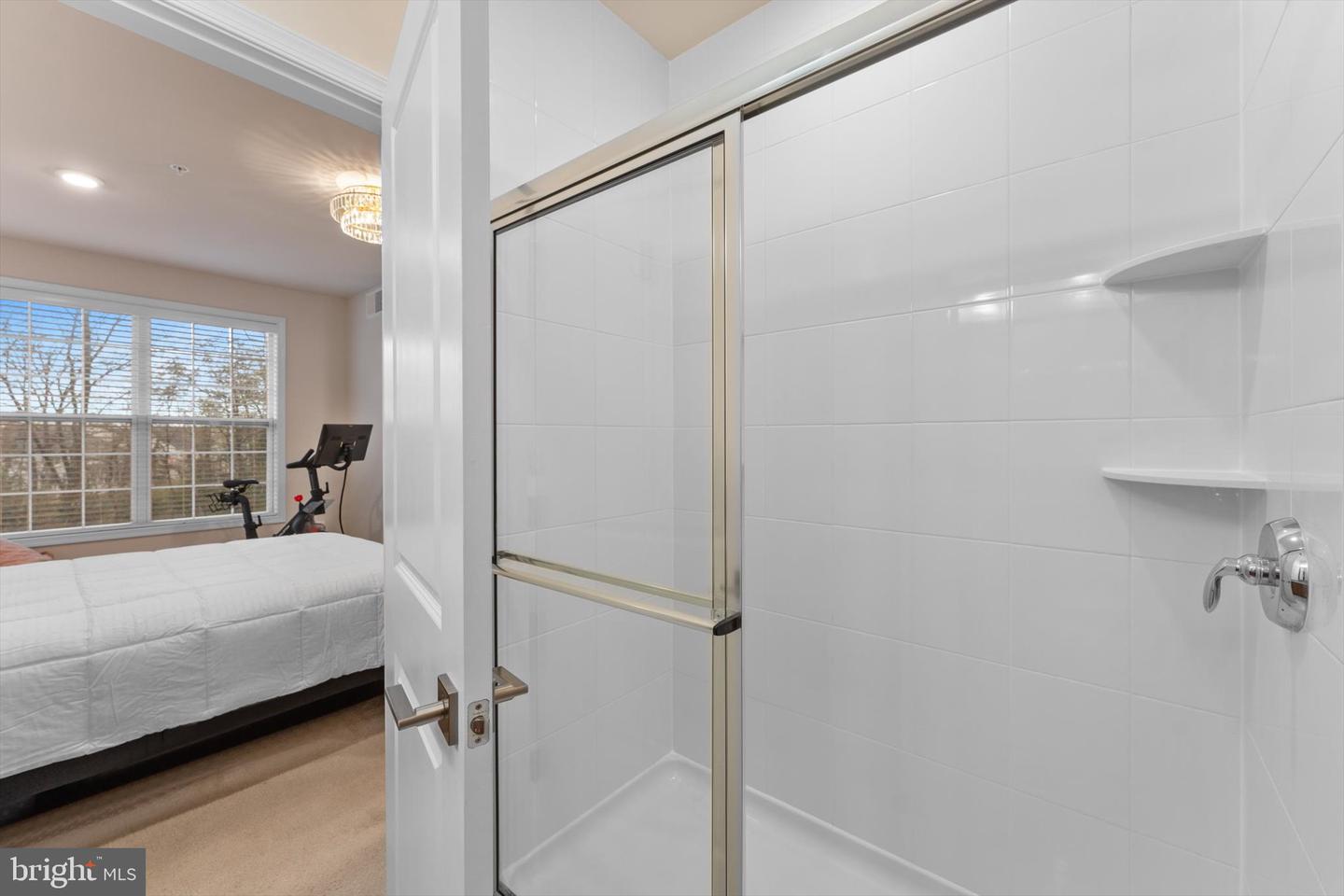 23265 MILLTOWN KNOLL SQ #109, ASHBURN, Virginia 20148, 2 Bedrooms Bedrooms, ,2 BathroomsBathrooms,Residential,For sale,23265 MILLTOWN KNOLL SQ #109,VALO2116442 MLS # VALO2116442