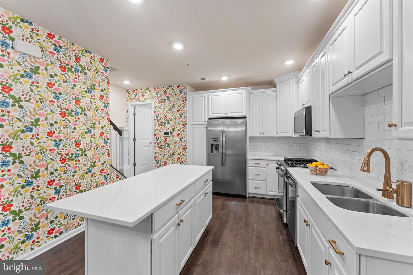 23265 MILLTOWN KNOLL SQ #109, ASHBURN, Virginia 20148, 2 Bedrooms Bedrooms, ,2 BathroomsBathrooms,Residential,For sale,23265 MILLTOWN KNOLL SQ #109,VALO2116442 MLS # VALO2116442