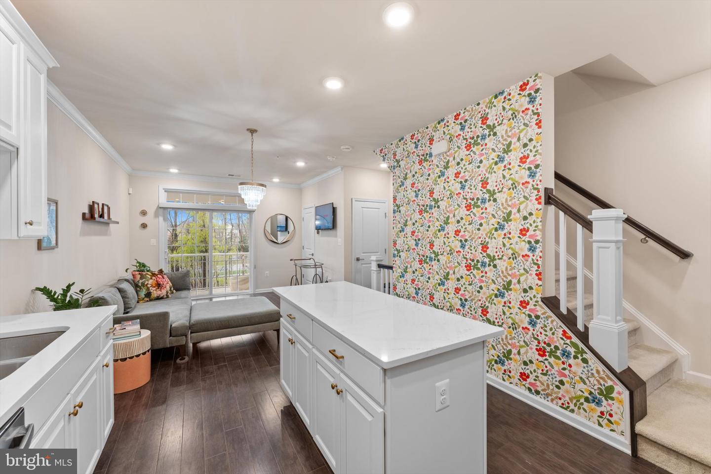 23265 MILLTOWN KNOLL SQ #109, ASHBURN, Virginia 20148, 2 Bedrooms Bedrooms, ,2 BathroomsBathrooms,Residential,For sale,23265 MILLTOWN KNOLL SQ #109,VALO2116442 MLS # VALO2116442