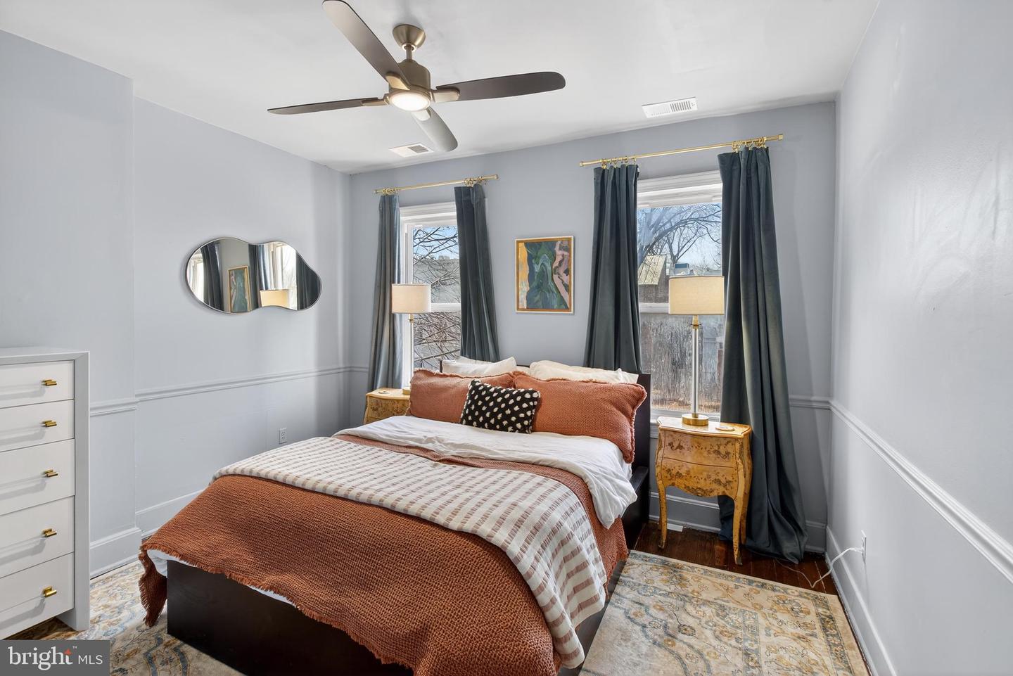 316 11TH ST SE, WASHINGTON, District Of Columbia 20003, 3 Bedrooms Bedrooms, ,1 BathroomBathrooms,Residential,For sale,316 11TH ST SE,DCDC2247198 MLS # DCDC2247198