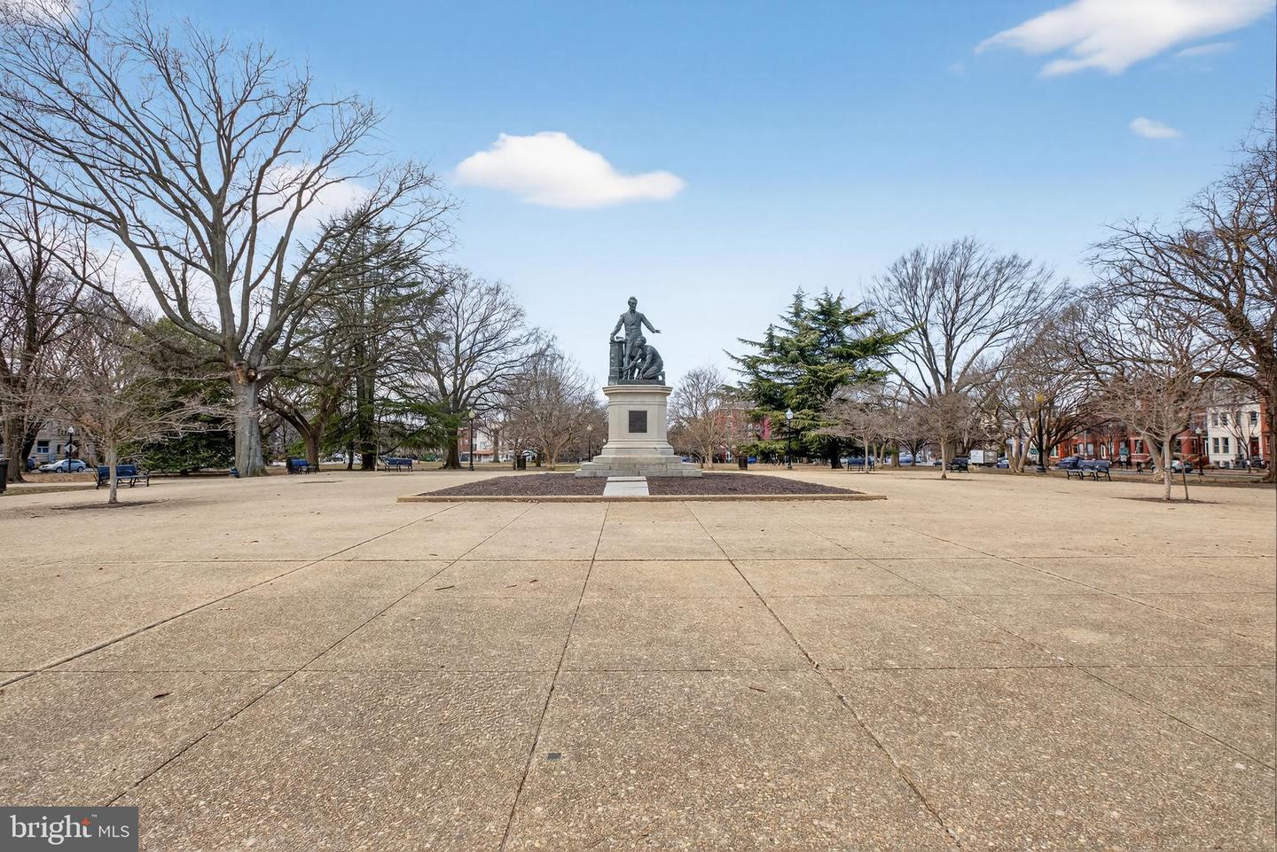 316 11TH ST SE, WASHINGTON, District Of Columbia 20003, 3 Bedrooms Bedrooms, ,1 BathroomBathrooms,Residential,For sale,316 11TH ST SE,DCDC2247198 MLS # DCDC2247198