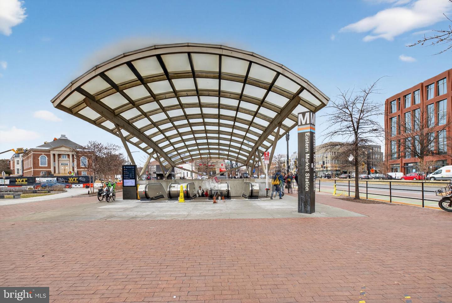 316 11TH ST SE, WASHINGTON, District Of Columbia 20003, 3 Bedrooms Bedrooms, ,1 BathroomBathrooms,Residential,For sale,316 11TH ST SE,DCDC2247198 MLS # DCDC2247198