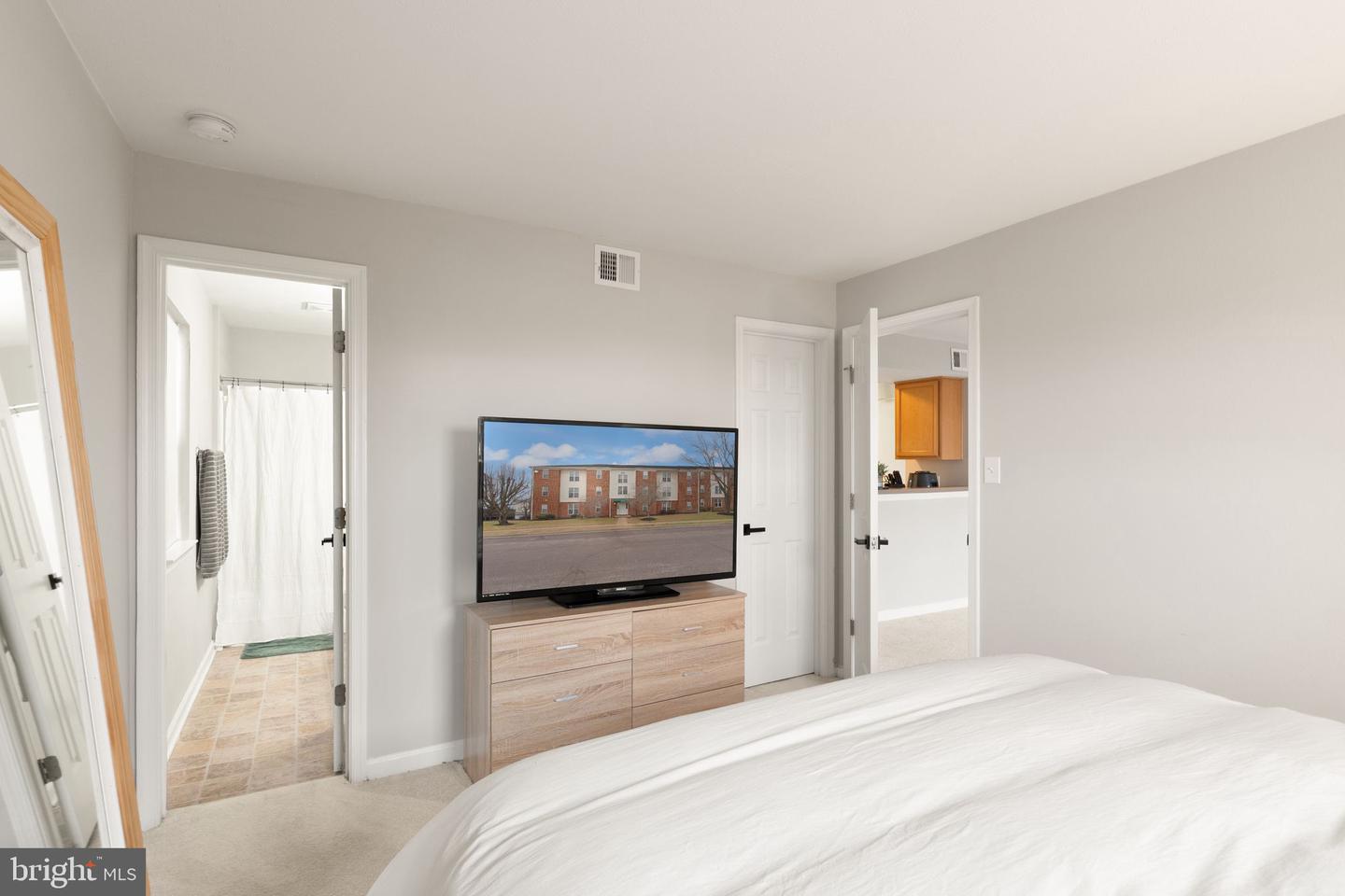 11242 TORRIE WAY #I, BEALETON, Virginia 22712, 2 Bedrooms Bedrooms, ,2 BathroomsBathrooms,Residential,For sale,11242 TORRIE WAY #I,VAFQ2020678 MLS # VAFQ2020678