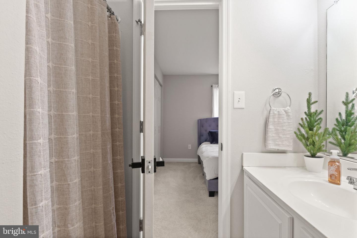 11242 TORRIE WAY #I, BEALETON, Virginia 22712, 2 Bedrooms Bedrooms, ,2 BathroomsBathrooms,Residential,For sale,11242 TORRIE WAY #I,VAFQ2020678 MLS # VAFQ2020678