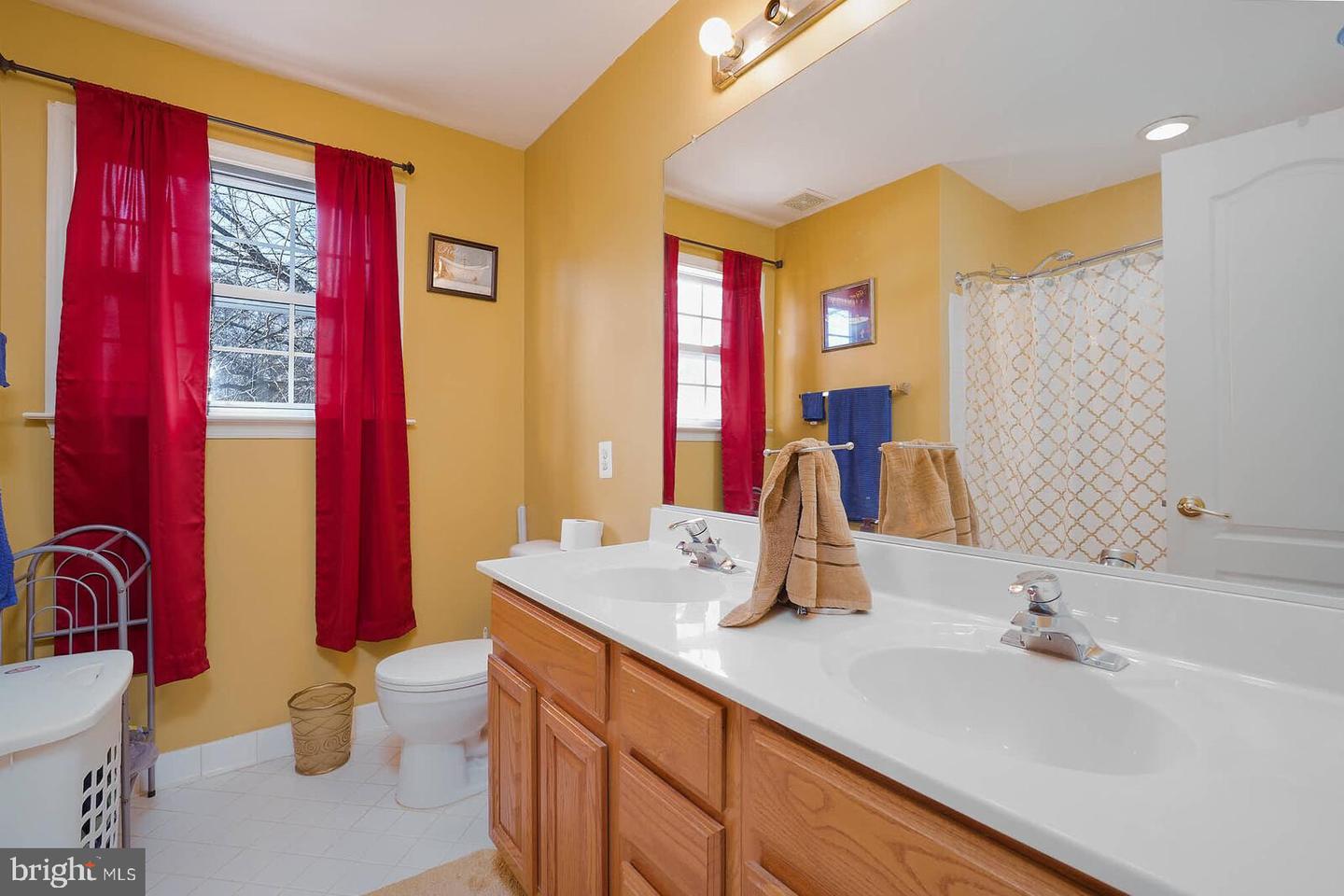 13806 RIGHT CT, WOODBRIDGE, Virginia 22193, 4 Bedrooms Bedrooms, ,3 BathroomsBathrooms,Residential,For sale,13806 RIGHT CT,VAPW2113170 MLS # VAPW2113170 13806 RIGHT CT, WOODBRIDGE, Virginia 22193, 4 Bedrooms Bedrooms, ,3 BathroomsBathrooms,Residential,For sale,13806 RIGHT CT,VAPW2113170 MLS # VAPW2113170