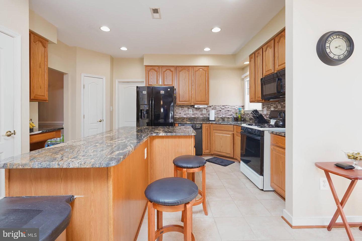 13806 RIGHT CT, WOODBRIDGE, Virginia 22193, 4 Bedrooms Bedrooms, ,3 BathroomsBathrooms,Residential,For sale,13806 RIGHT CT,VAPW2113170 MLS # VAPW2113170 13806 RIGHT CT, WOODBRIDGE, Virginia 22193, 4 Bedrooms Bedrooms, ,3 BathroomsBathrooms,Residential,For sale,13806 RIGHT CT,VAPW2113170 MLS # VAPW2113170