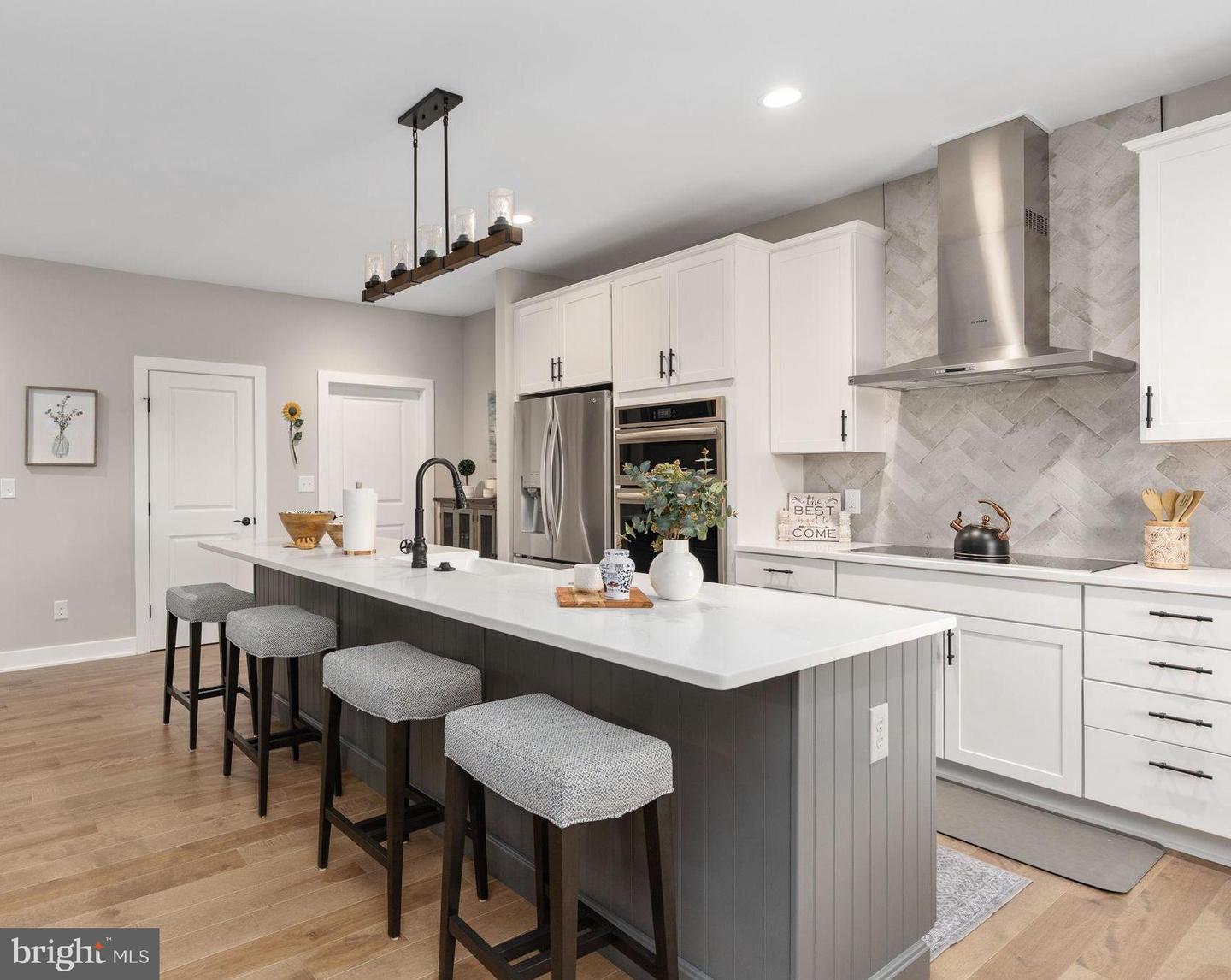 261 WASHINGTON ST, LOCUST GROVE, Virginia 22508, 4 Bedrooms Bedrooms, ,3 BathroomsBathrooms,Residential,For sale,261 WASHINGTON ST,VAOR2013410 MLS # VAOR2013410