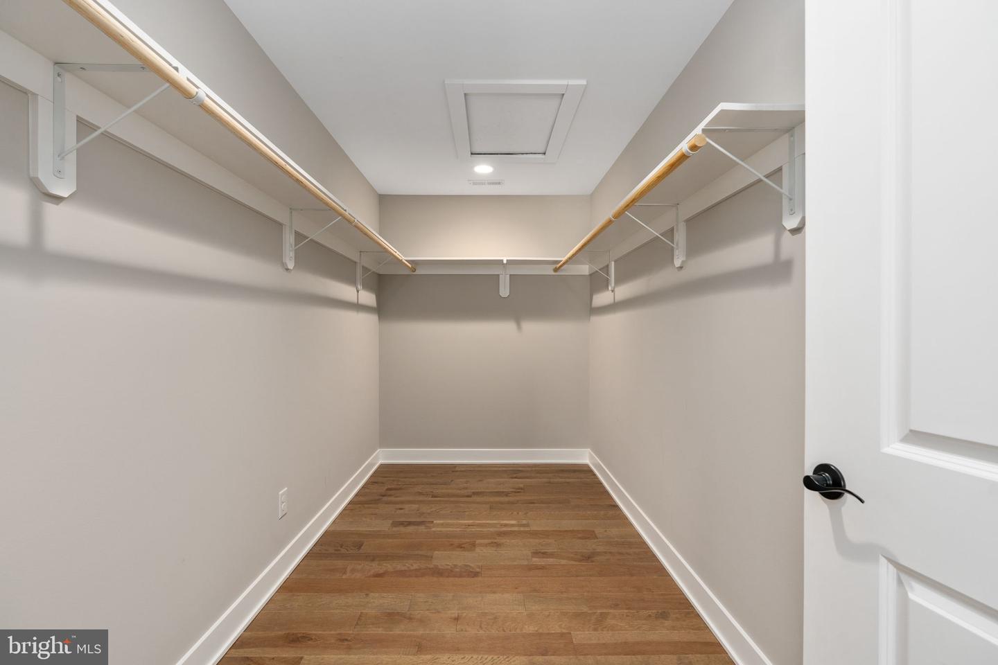 261 WASHINGTON ST, LOCUST GROVE, Virginia 22508, 4 Bedrooms Bedrooms, ,3 BathroomsBathrooms,Residential,For sale,261 WASHINGTON ST,VAOR2013410 MLS # VAOR2013410