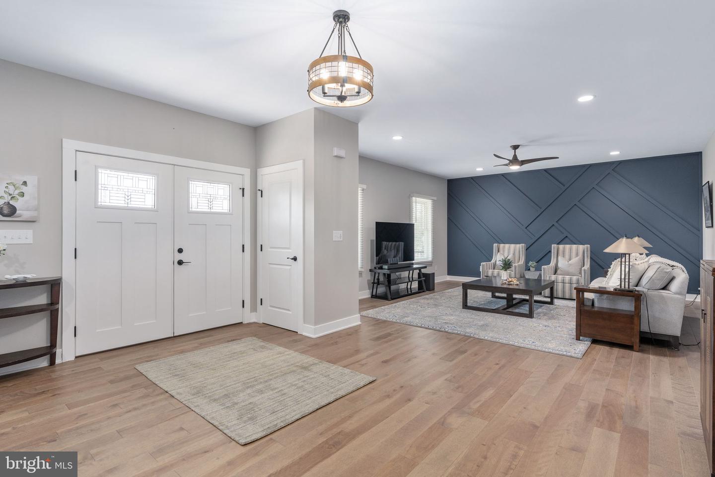 261 WASHINGTON ST, LOCUST GROVE, Virginia 22508, 4 Bedrooms Bedrooms, ,3 BathroomsBathrooms,Residential,For sale,261 WASHINGTON ST,VAOR2013410 MLS # VAOR2013410