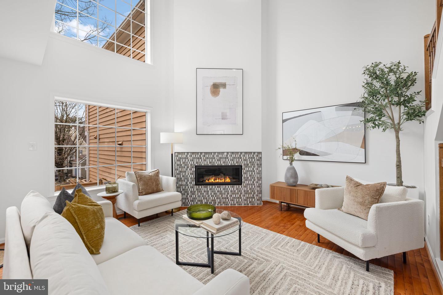 1509 DEER POINT WAY, RESTON, Virginia 20194, 2 Bedrooms Bedrooms, ,3 BathroomsBathrooms,Residential,For sale,1509 DEER POINT WAY,VAFX2292604 MLS # VAFX2292604