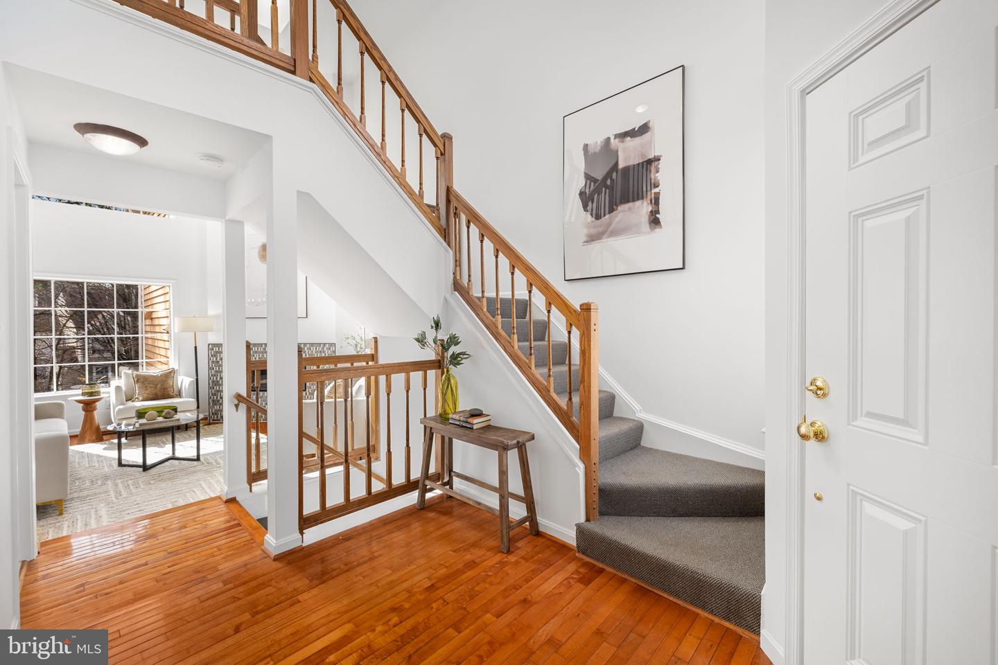 1509 DEER POINT WAY, RESTON, Virginia 20194, 2 Bedrooms Bedrooms, ,3 BathroomsBathrooms,Residential,For sale,1509 DEER POINT WAY,VAFX2292604 MLS # VAFX2292604