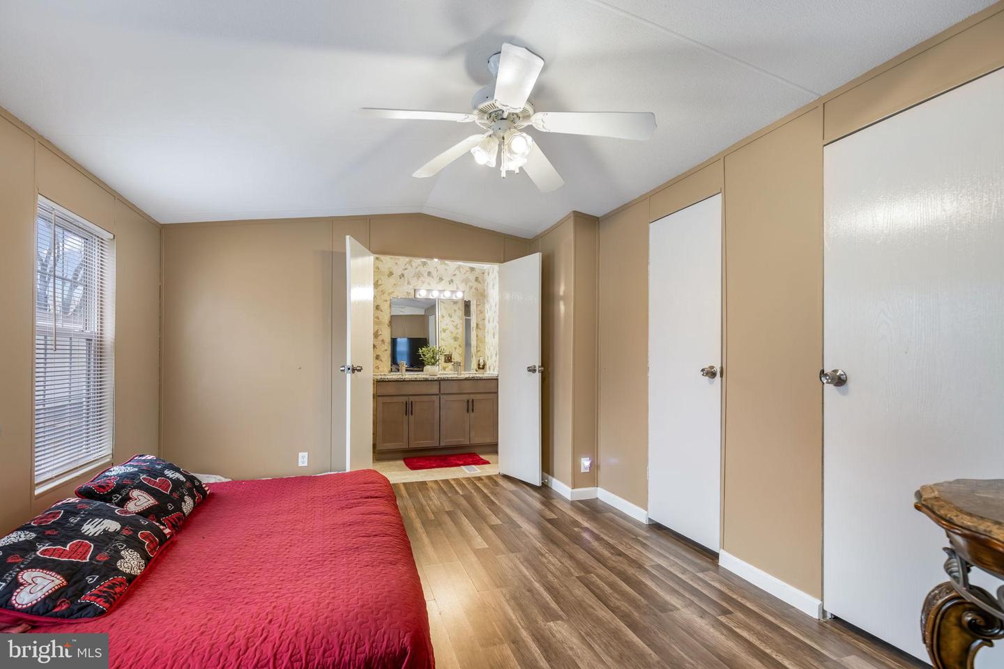 50 DUMFRIES DR, DUMFRIES, Virginia 22026, 3 Bedrooms Bedrooms, 10 Rooms Rooms,2 BathroomsBathrooms,Residential,For sale,50 DUMFRIES DR,VAPW2113242 MLS # VAPW2113242