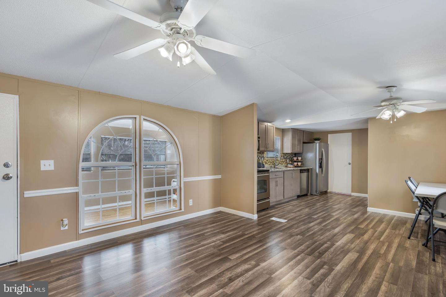 50 DUMFRIES DR, DUMFRIES, Virginia 22026, 3 Bedrooms Bedrooms, 10 Rooms Rooms,2 BathroomsBathrooms,Residential,For sale,50 DUMFRIES DR,VAPW2113242 MLS # VAPW2113242